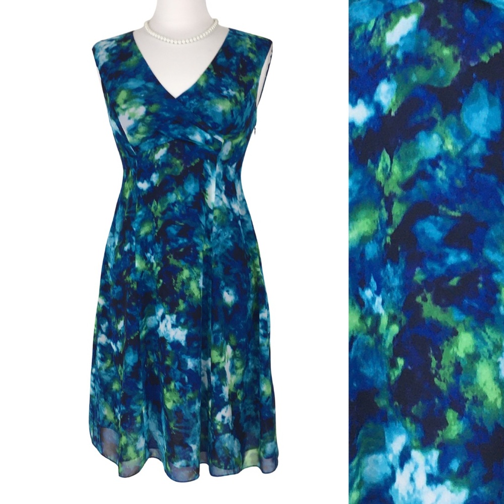 Jones New York Royal Blue Floral Sleeveless V Neck Fit n Flare Midi Dress size 4